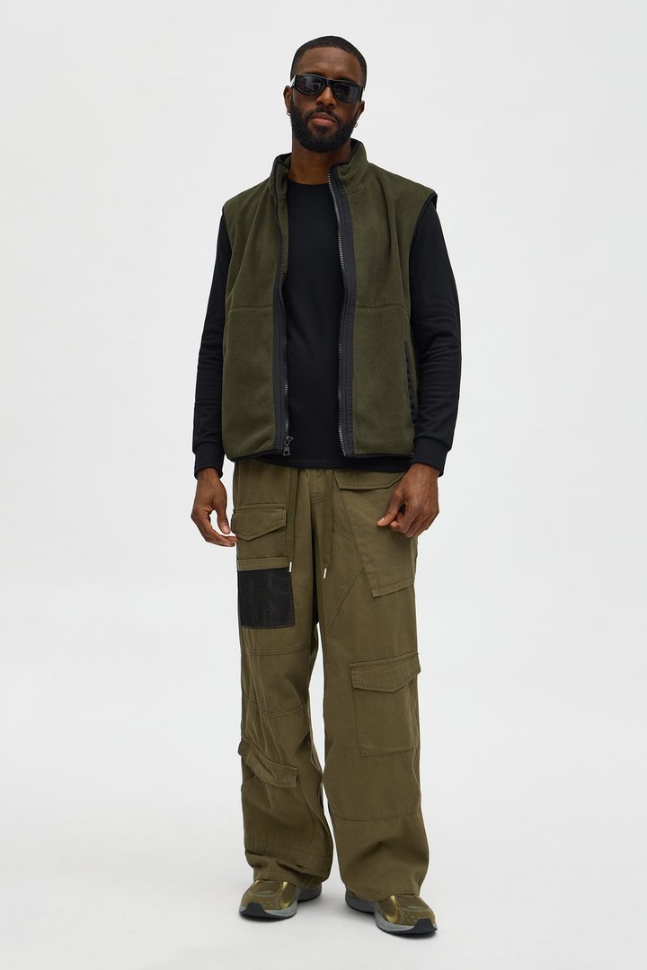Ready To Go Contrast Trimmed Fleece Vest - Green