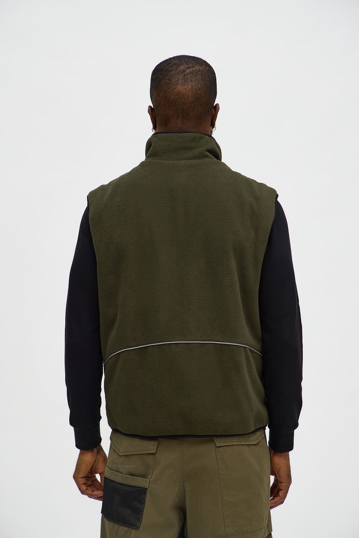 Ready To Go Contrast Trimmed Fleece Vest - Green