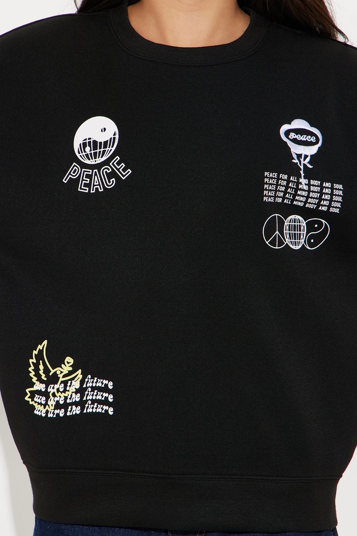 Mini She's Worldwide Crew Neck Sweatshirt - Black