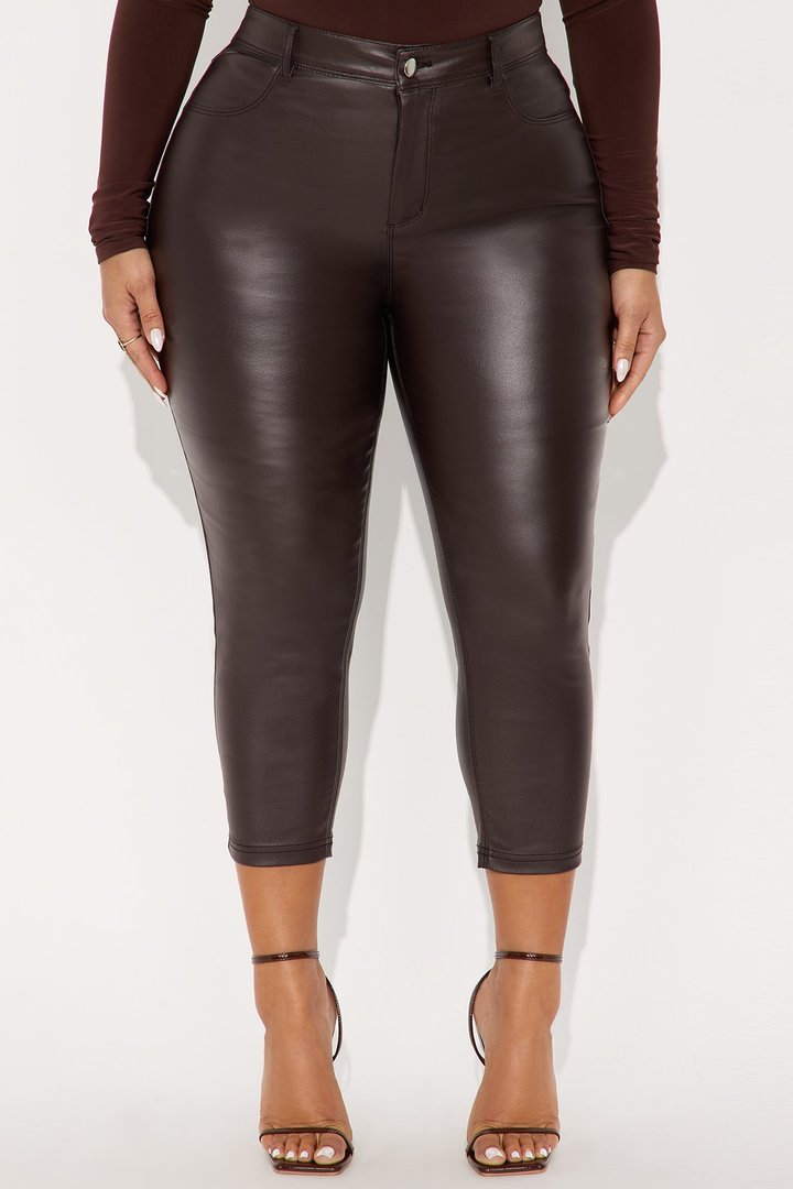 Sammie High Rise Capri - Chocolate
