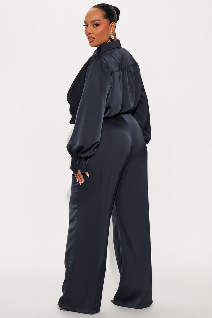 Kyla Collar Belted Pant Set - Grey