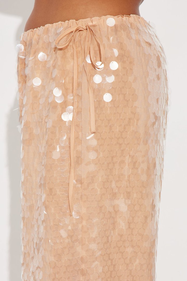 Mae Low Rise Sequin Wide Leg Pant - Nude