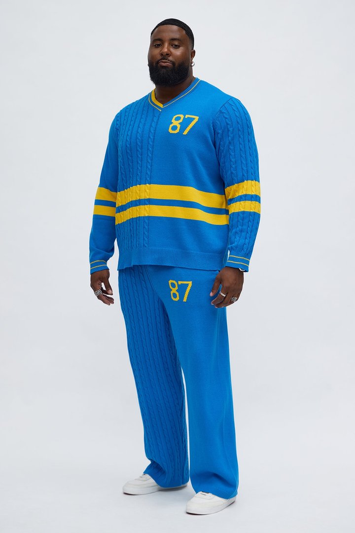 Preppy Life V Neck Sweater - Blue/combo