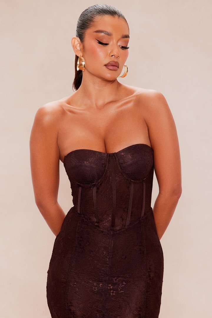 Sweet Seduction Lace Maxi Dress - Chocolate