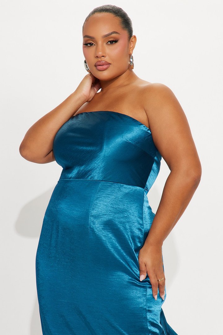 Anastasia Ruffle Satin Gown - Blue