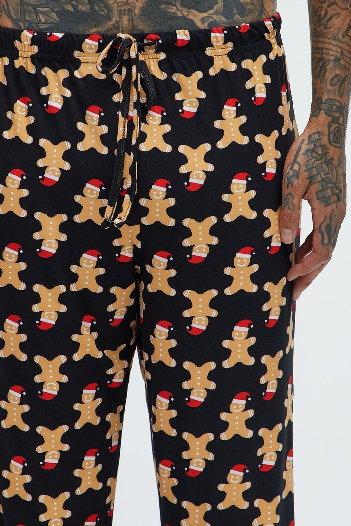 Holiday Squad Gingerbread Holiday PJ Set - Red/Black