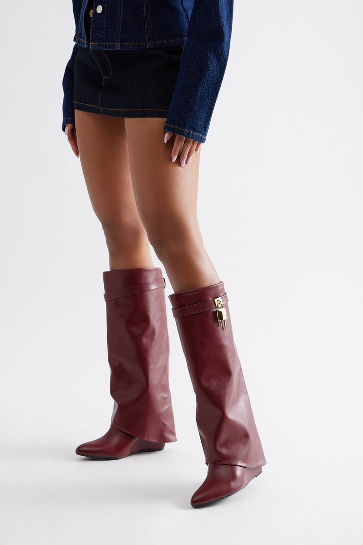 Big City Dreams Boots - Burgundy