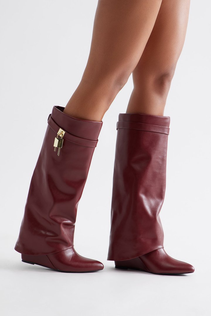 Big City Dreams Boots - Burgundy