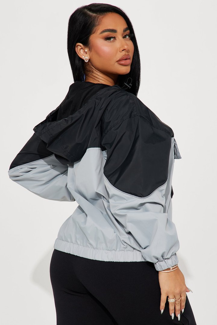 Bring Home The Win Raiders Windbreaker - Black/combo