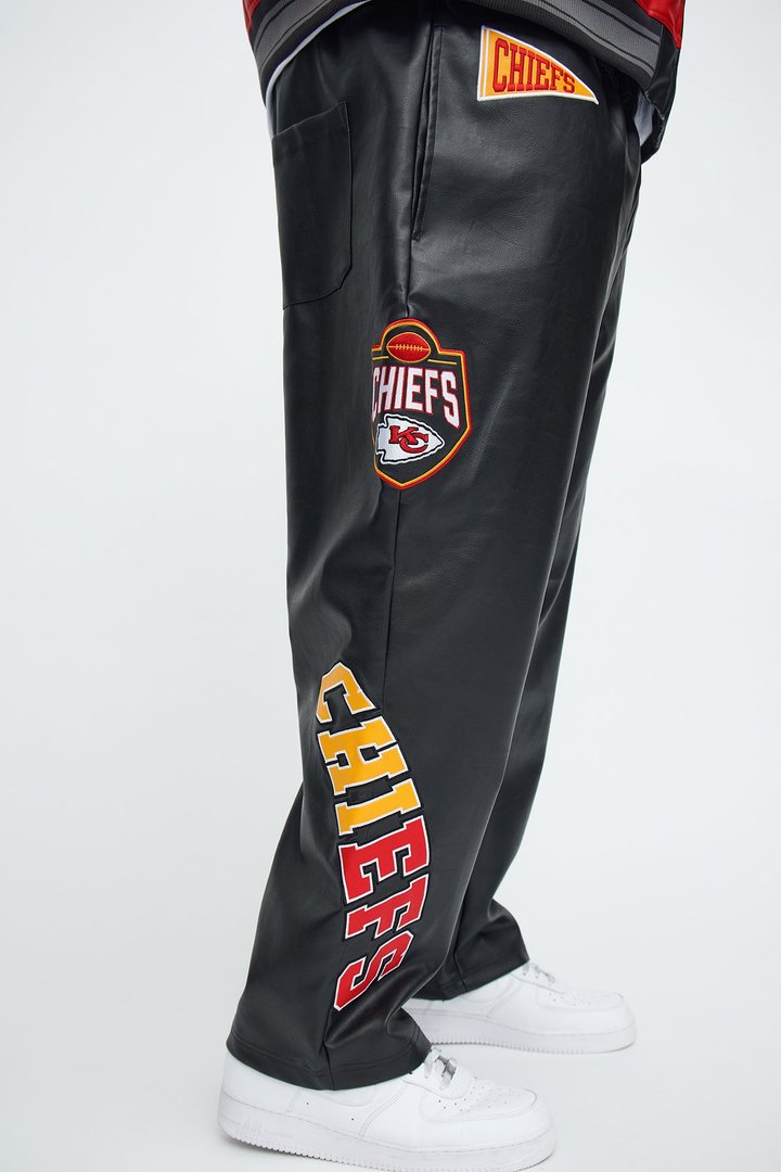 Chiefs Marquee Star Faux Leather Straight Pant - Black