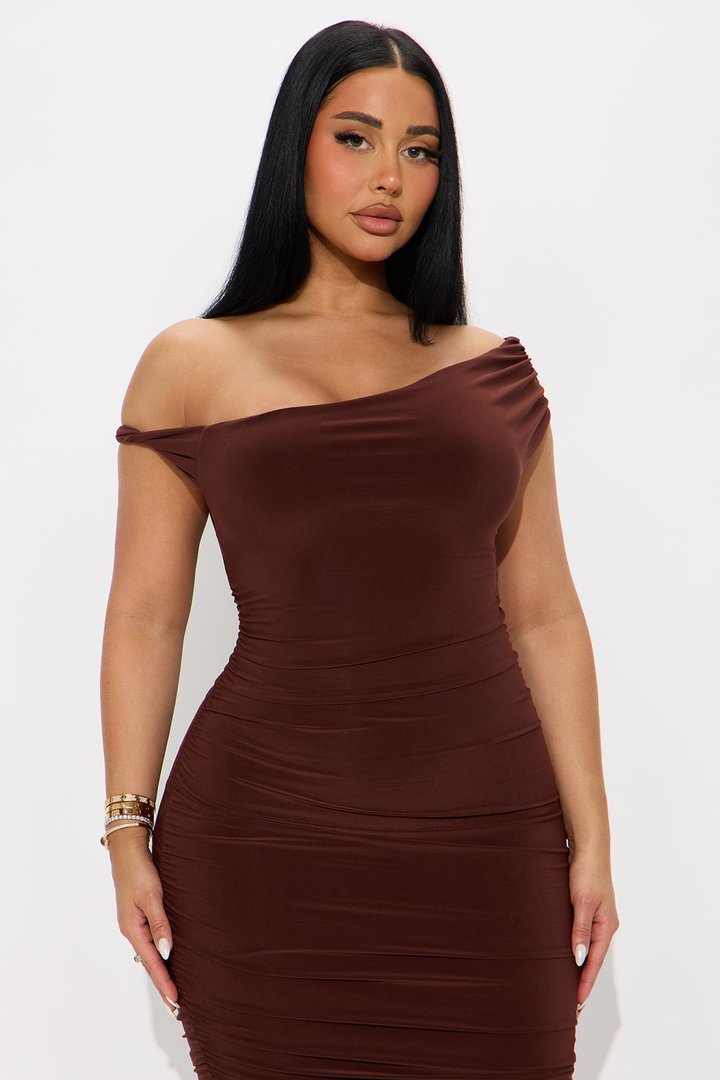 Blind Date One Shoulder Midi Dress - Chocolate