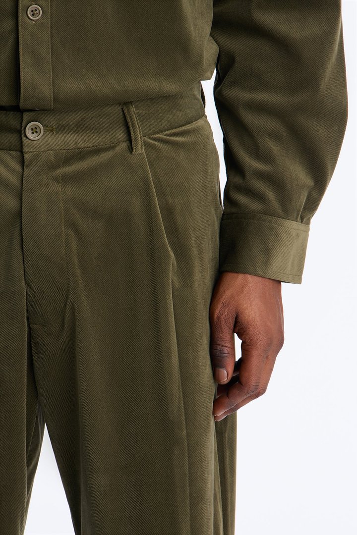 Straight Lincoln Park Textured Trouser - Dark Olive