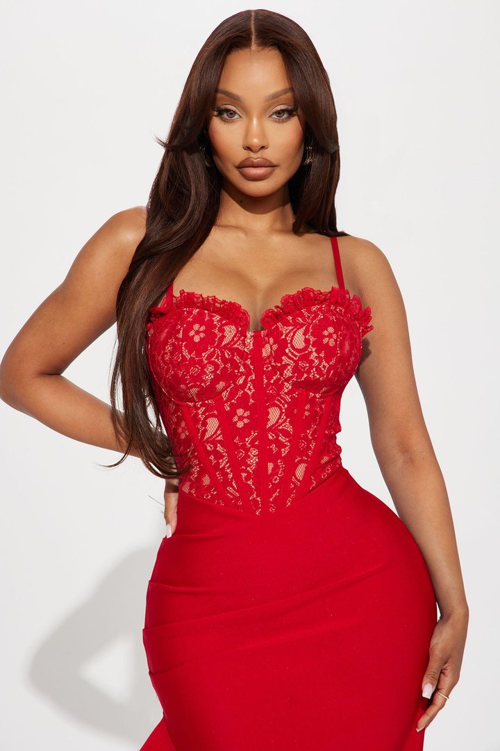 Marlena Corset Bandage Midi Dress - Red