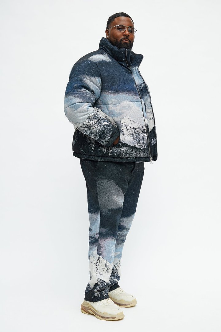 Straight Cabin Escape Tapestry Pant - Navy