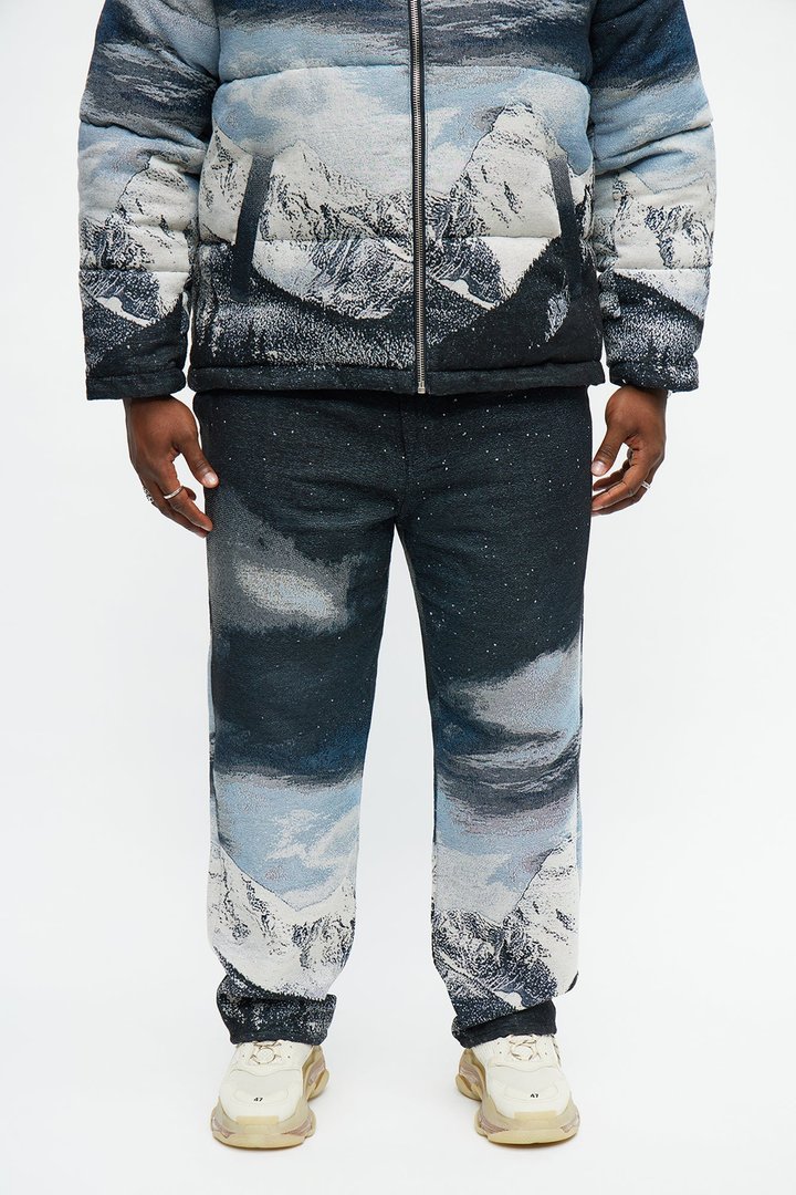 Straight Cabin Escape Tapestry Pant - Navy