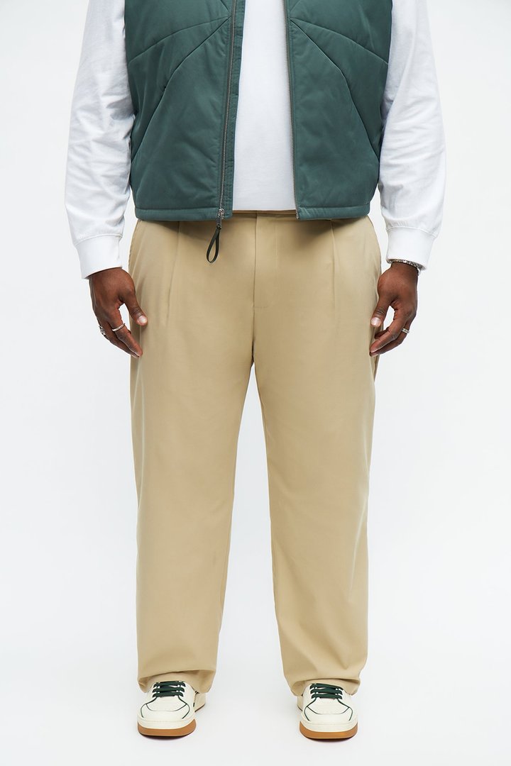 Straight Sterling Pleated Pants - Beige