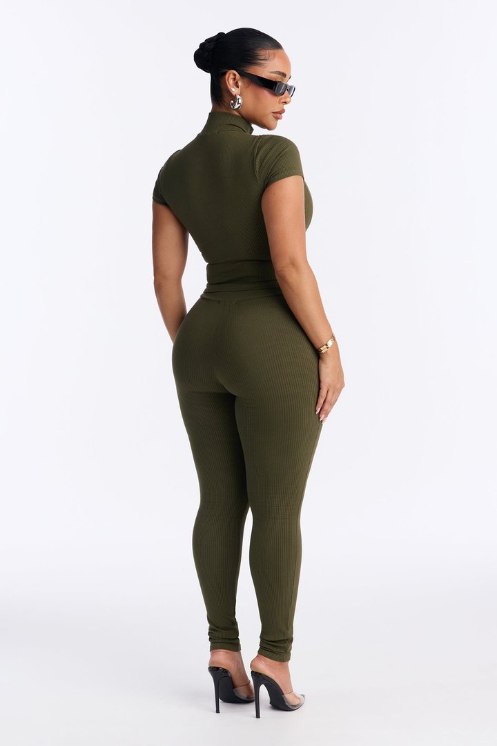 Mia Zip Snatched Pant Set - Olive