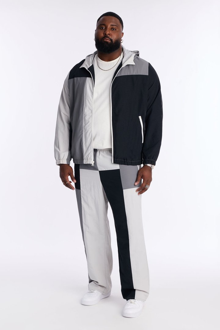 Relaxed Axel Color Block Funnel Neck Hooded Tech Jacket - Black