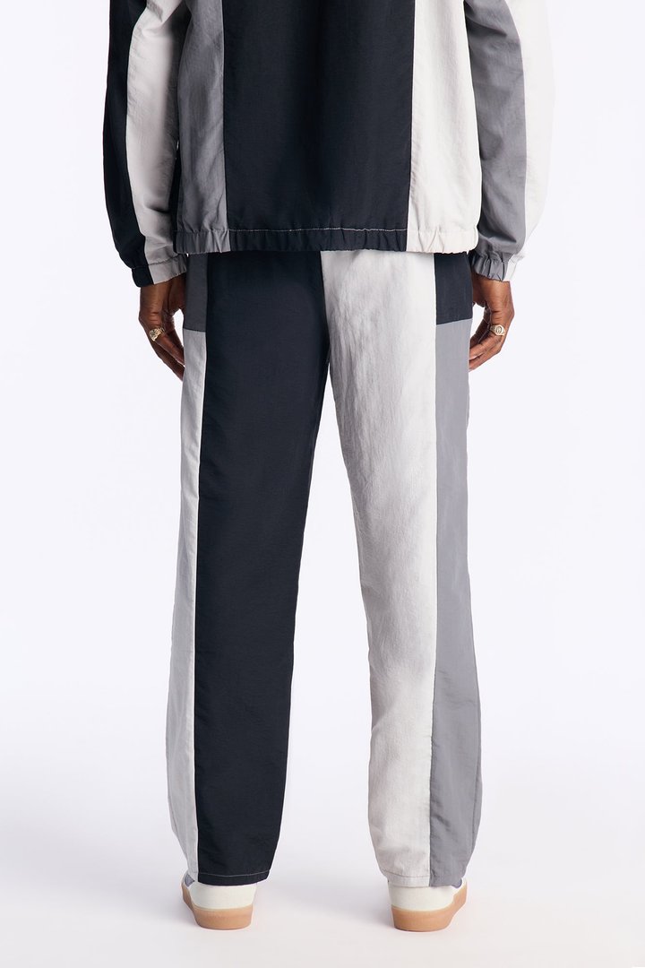 Straight Axel Color Block E-Waist Pant - Black/combo