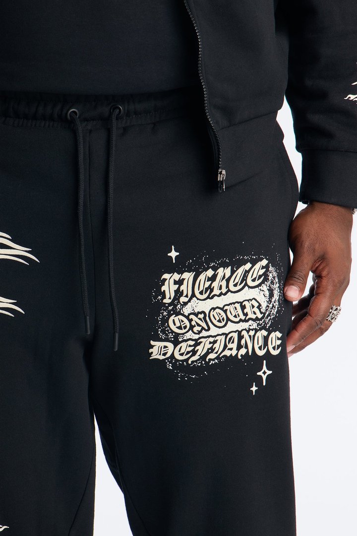 In The Chaos Jogger - Black