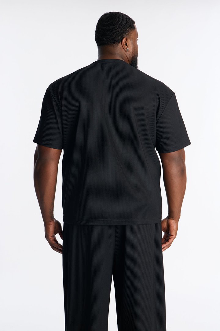 Show Up Relaxed Crewneck Tee - Black
