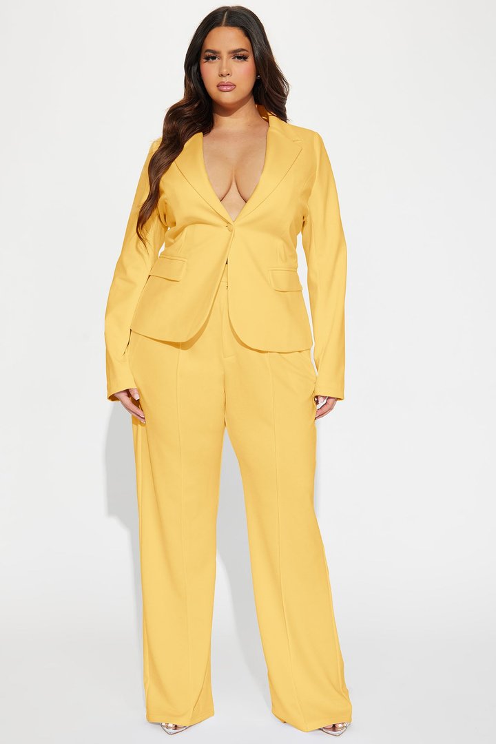 Business Per Usual Blazer Pant Set - Butter Yellow