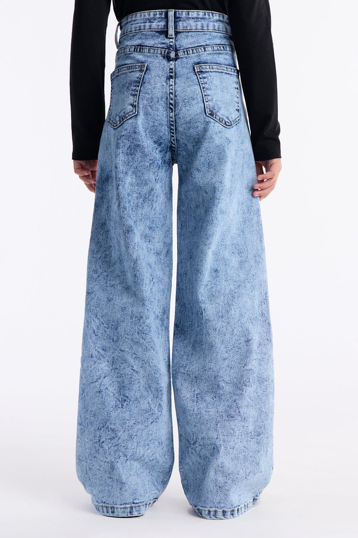 Mini Artsy Girl Wide Leg Jeans - Light Wash