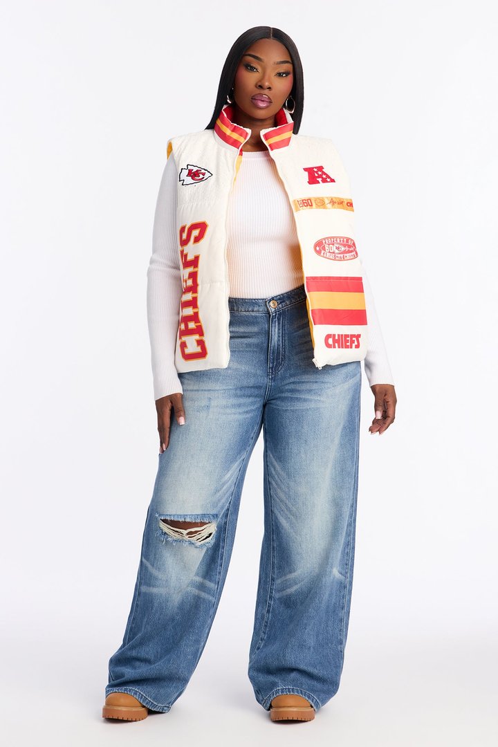 NFL Kansas City Chiefs Fan Puffer Vest - White