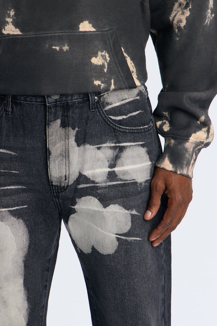 Straight Bleach Me Jean - Black Wash