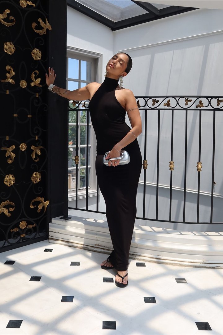 Smooth Double Lined Halter Maxi Dress - Black