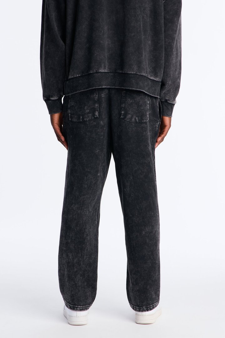 Heavy Wash Straight Sweatpants - Black