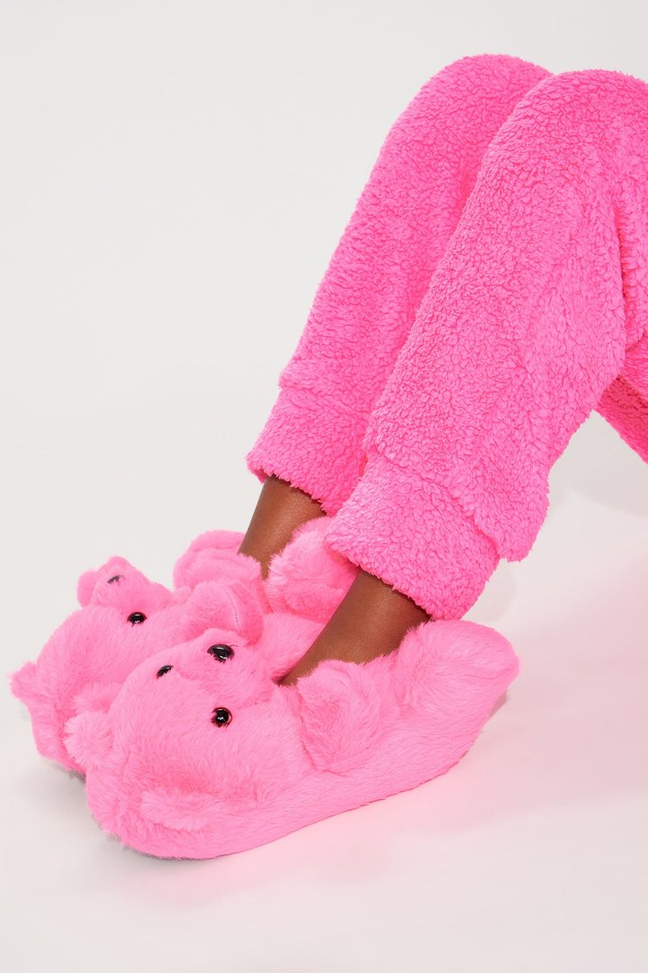 Mini Cute And Cuddly Teddy Bear Slippers - Pink