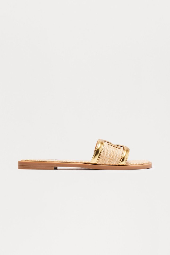 New Zealand Sandals - Gold