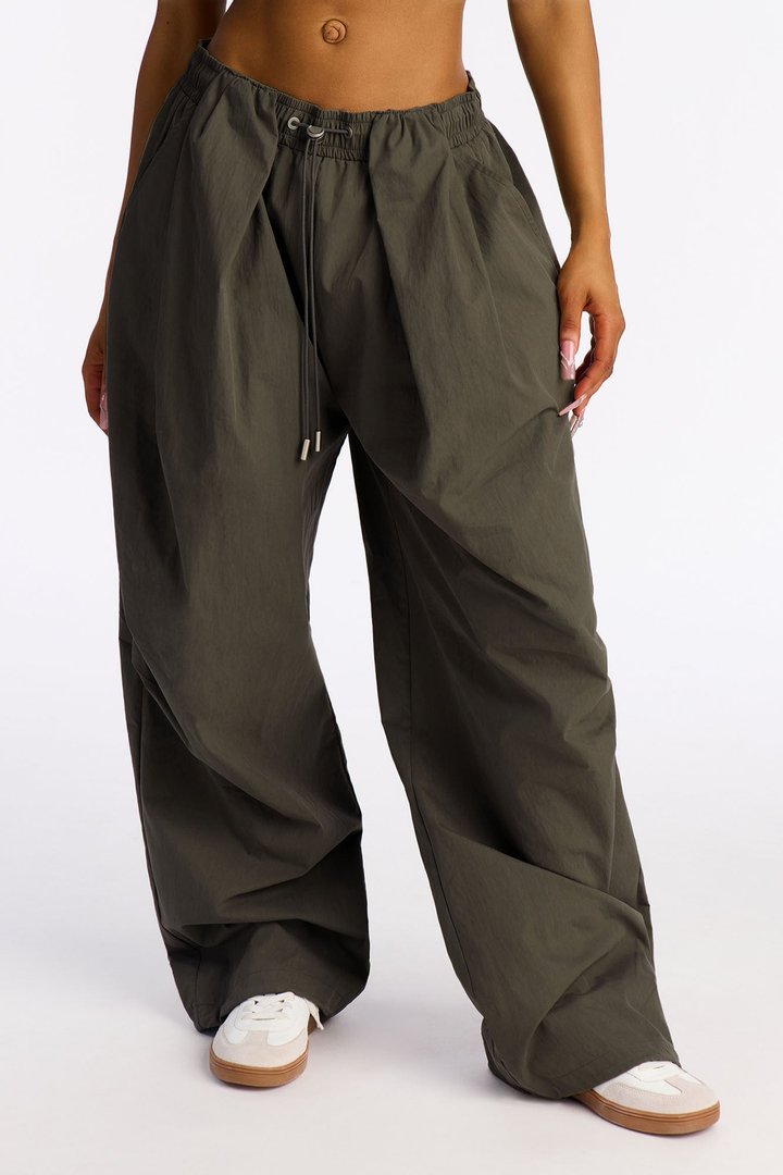 Here And Now Wide Leg Street Jogger 30″ - Olive