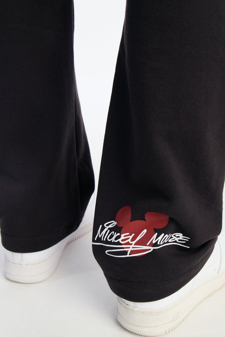 Disney Mickey Patch Wide Fit Sweatpants - Black Wash
