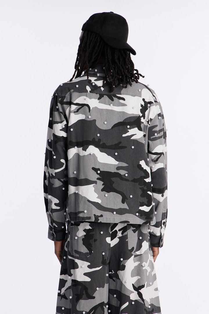 Pearl Wildin Camo Button Up Shirt - Black