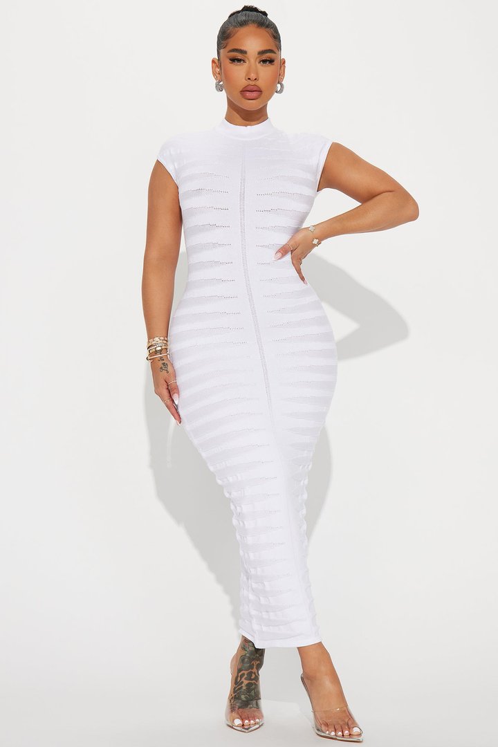 Poppy Sweater Maxi Dress - White