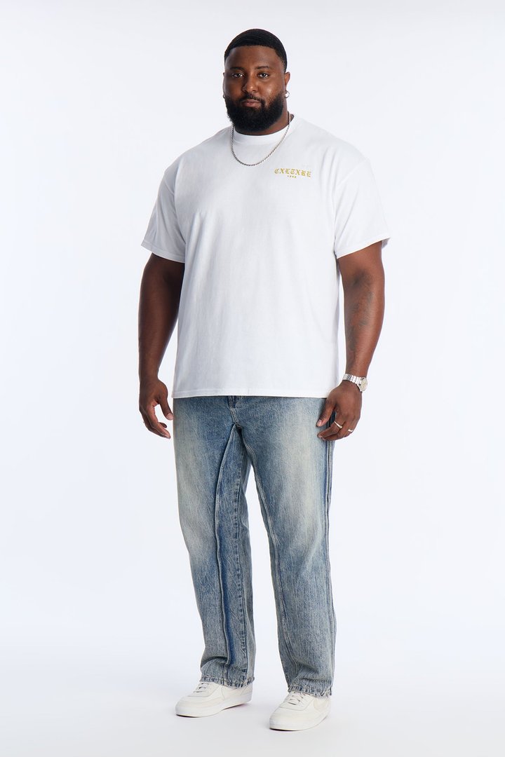 Straight Seams Down Jean - Medium Blue Wash