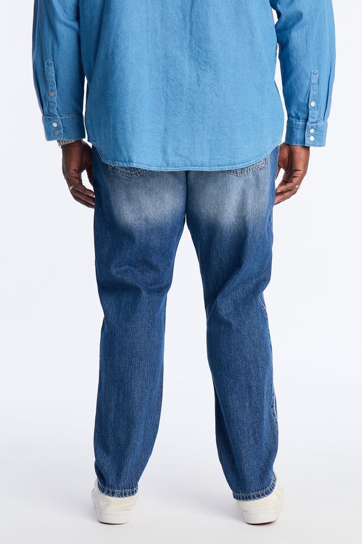 Slim Pipe Down Jean - Medium Blue Wash