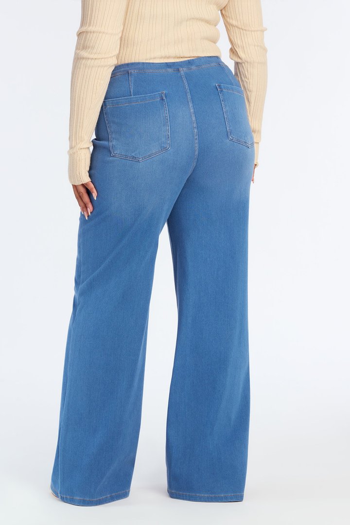 Amber Knit Wide Leg Pant 33″ - Medium Wash