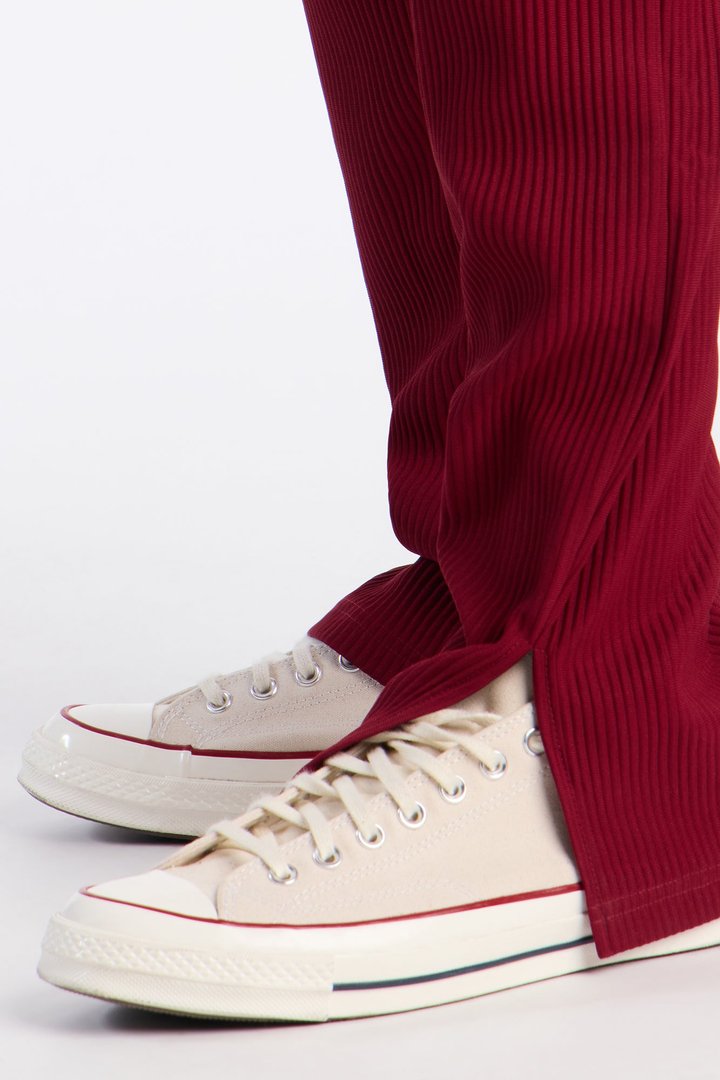 Show Up Slim Slit Pants - Burgundy