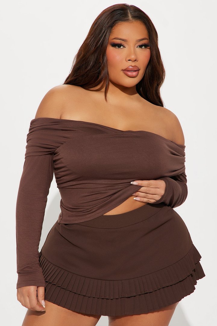 Brianne Off Shoulder Top - Chocolate