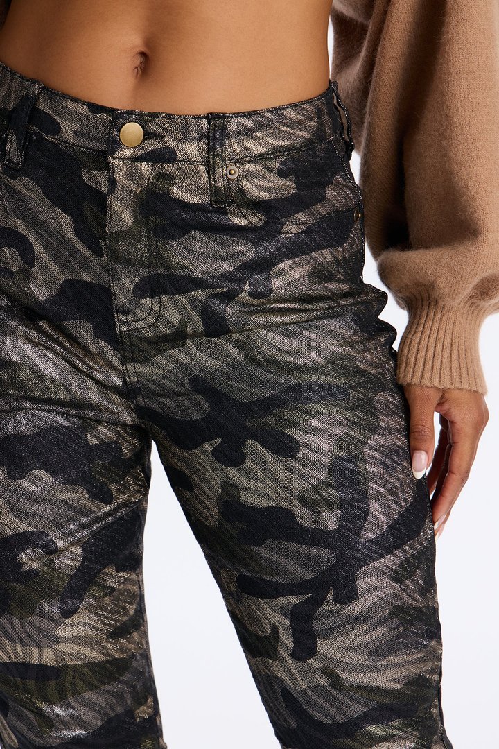 His Headliner Camo Stacked Jeans - Camouflage