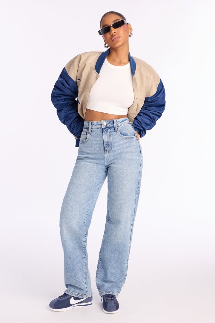 Lover Blues Straight Leg Jeans - Light Wash