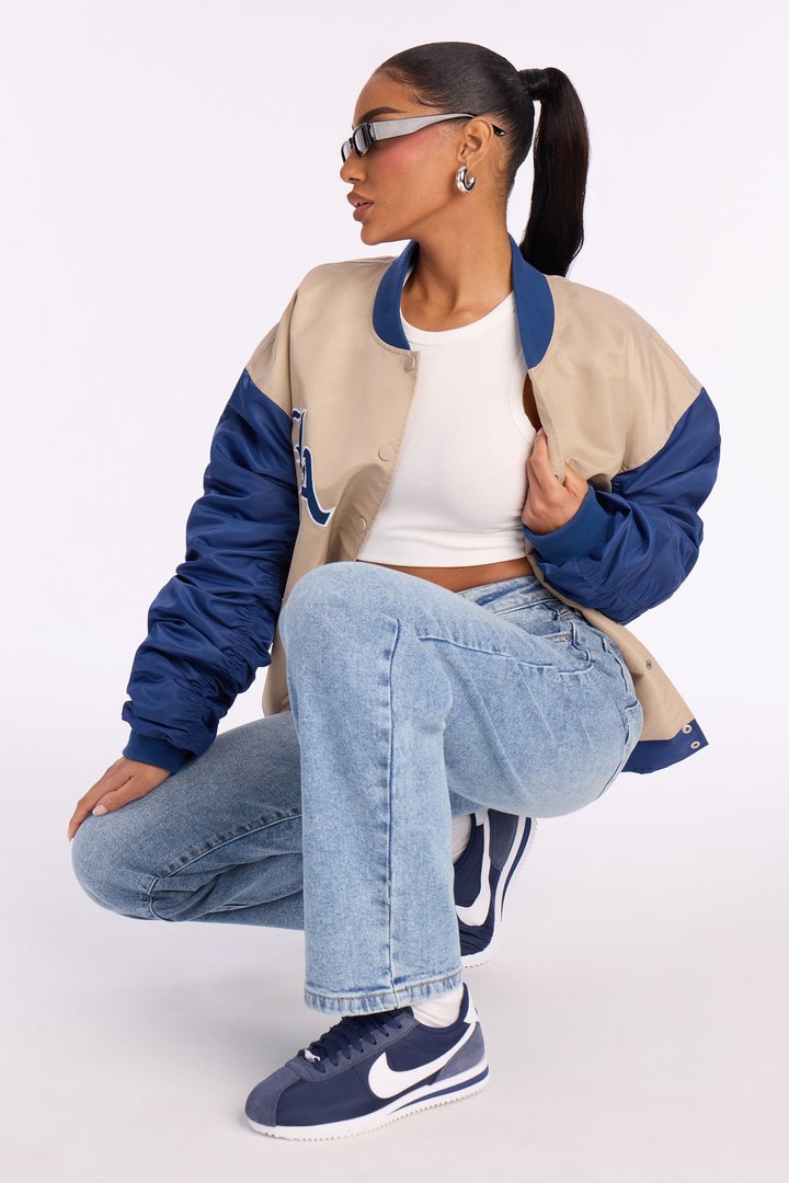 Lover Blues Straight Leg Jeans - Light Wash