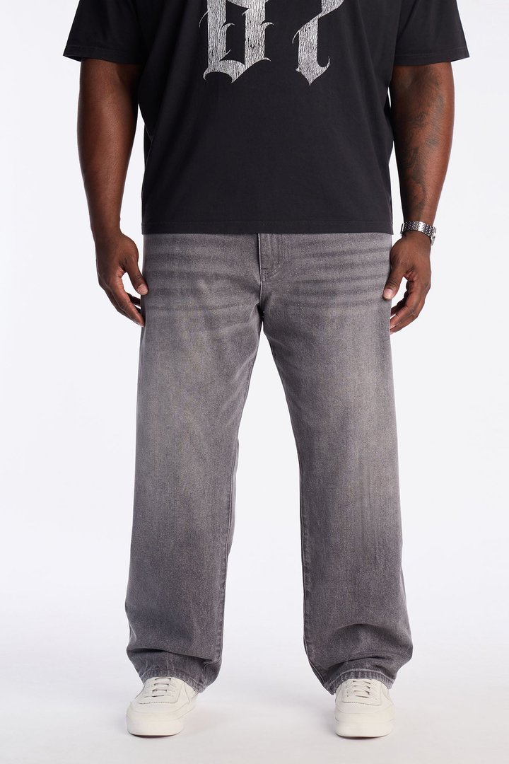 Classic Straight Fit Jeans - Grey