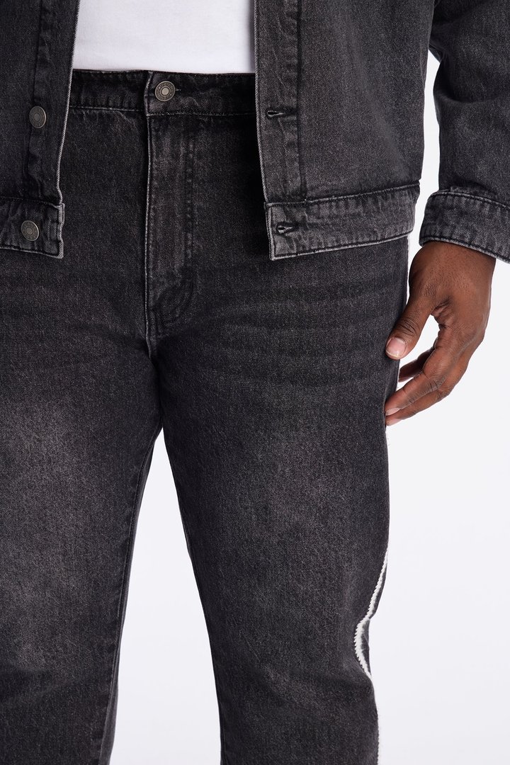 Slim Crochet Jean - Black Wash