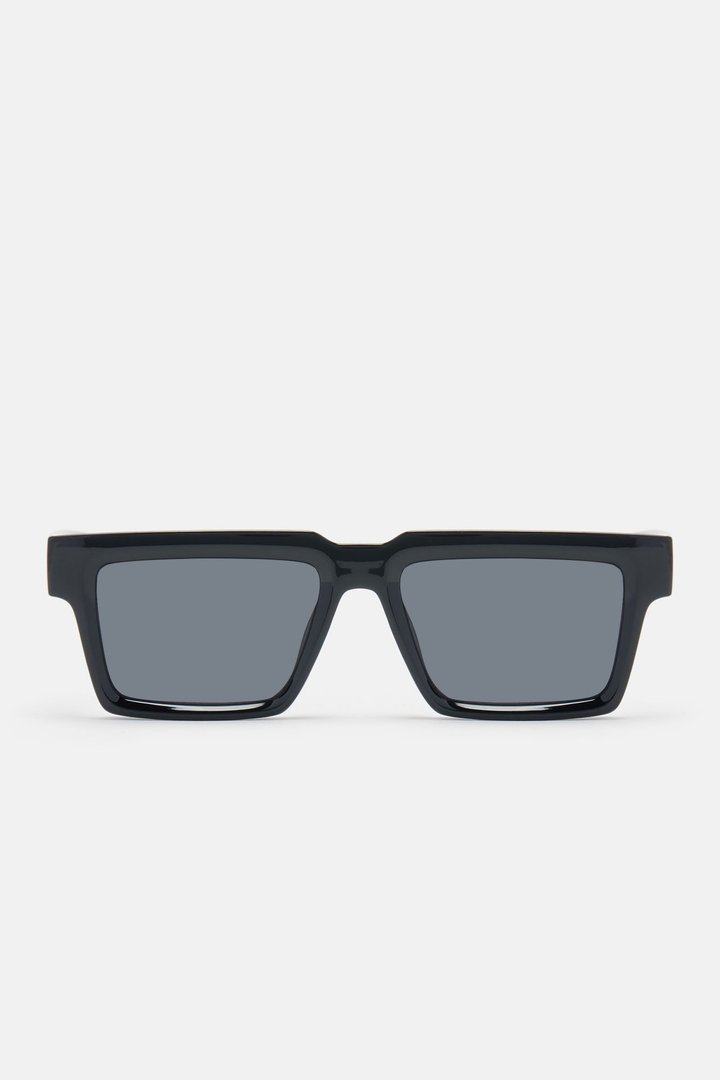 Just Watch Me Sunglasses - Black
