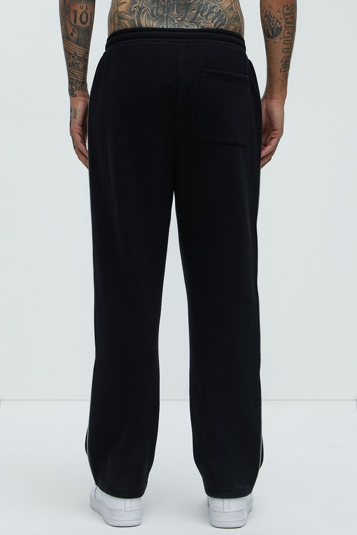 Tayson Cross Straight Sweatpants - Black
