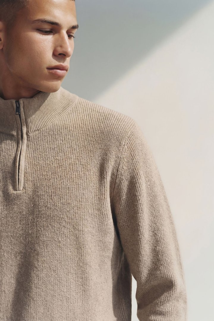 Shawn Quarter Zip Sweater - Tan